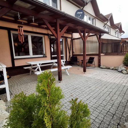Veľký Slavkov Apartman Pri Lese מראה חיצוני תמונה