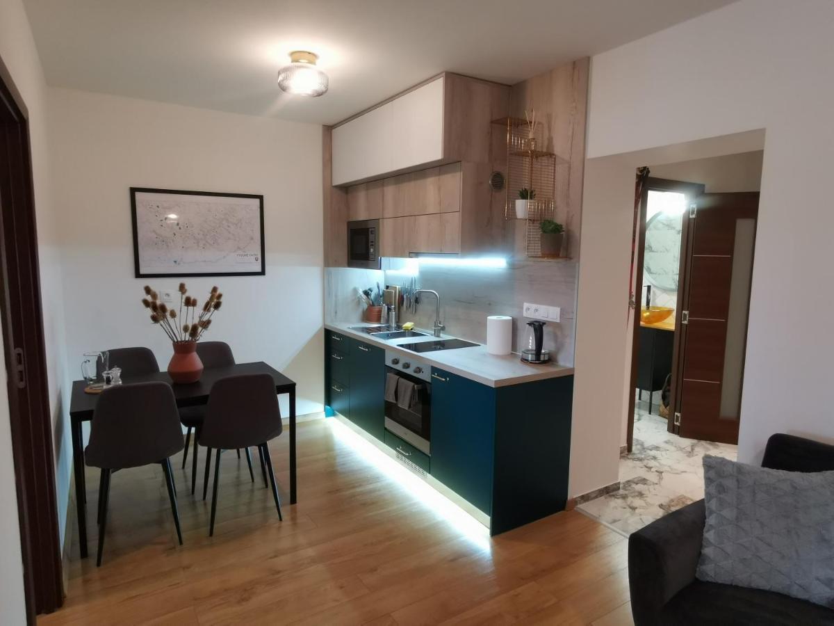 Veľký Slavkov Apartman Pri Lese מראה חיצוני תמונה